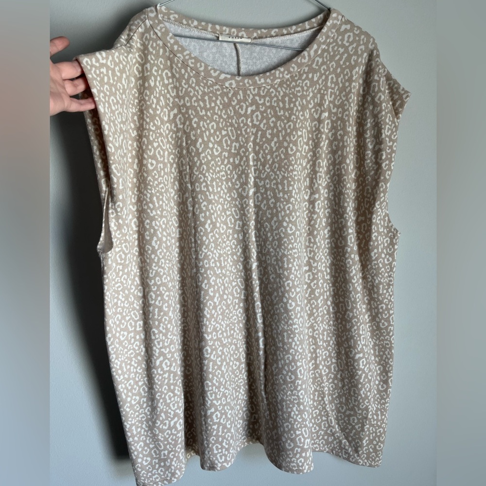 Cream & White Leopard Print Top